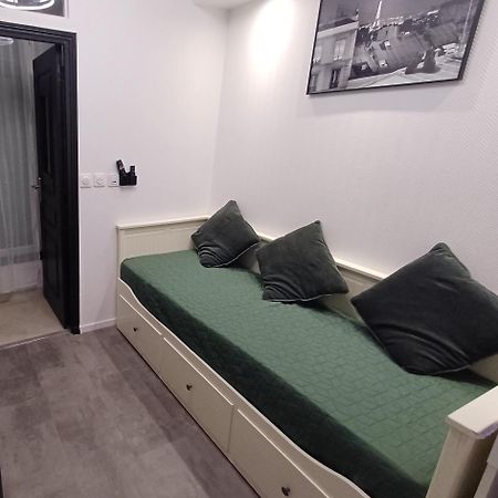 Bright Small Studio Paris Saint Ouen المظهر الخارجي الصورة