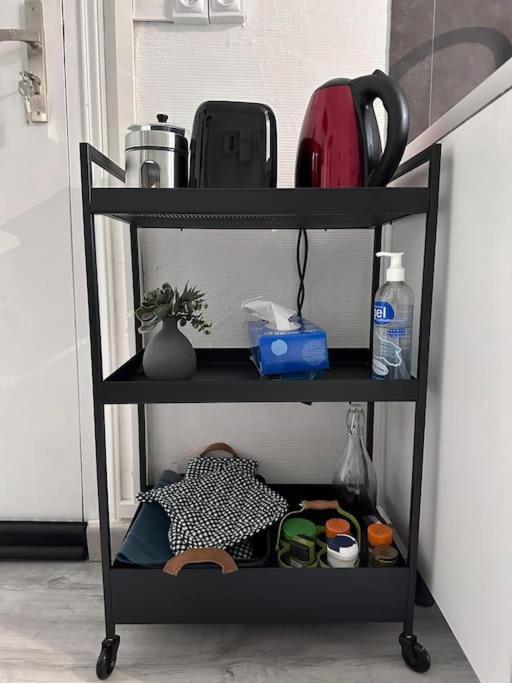 Bright Small Studio Paris Saint Ouen المظهر الخارجي الصورة