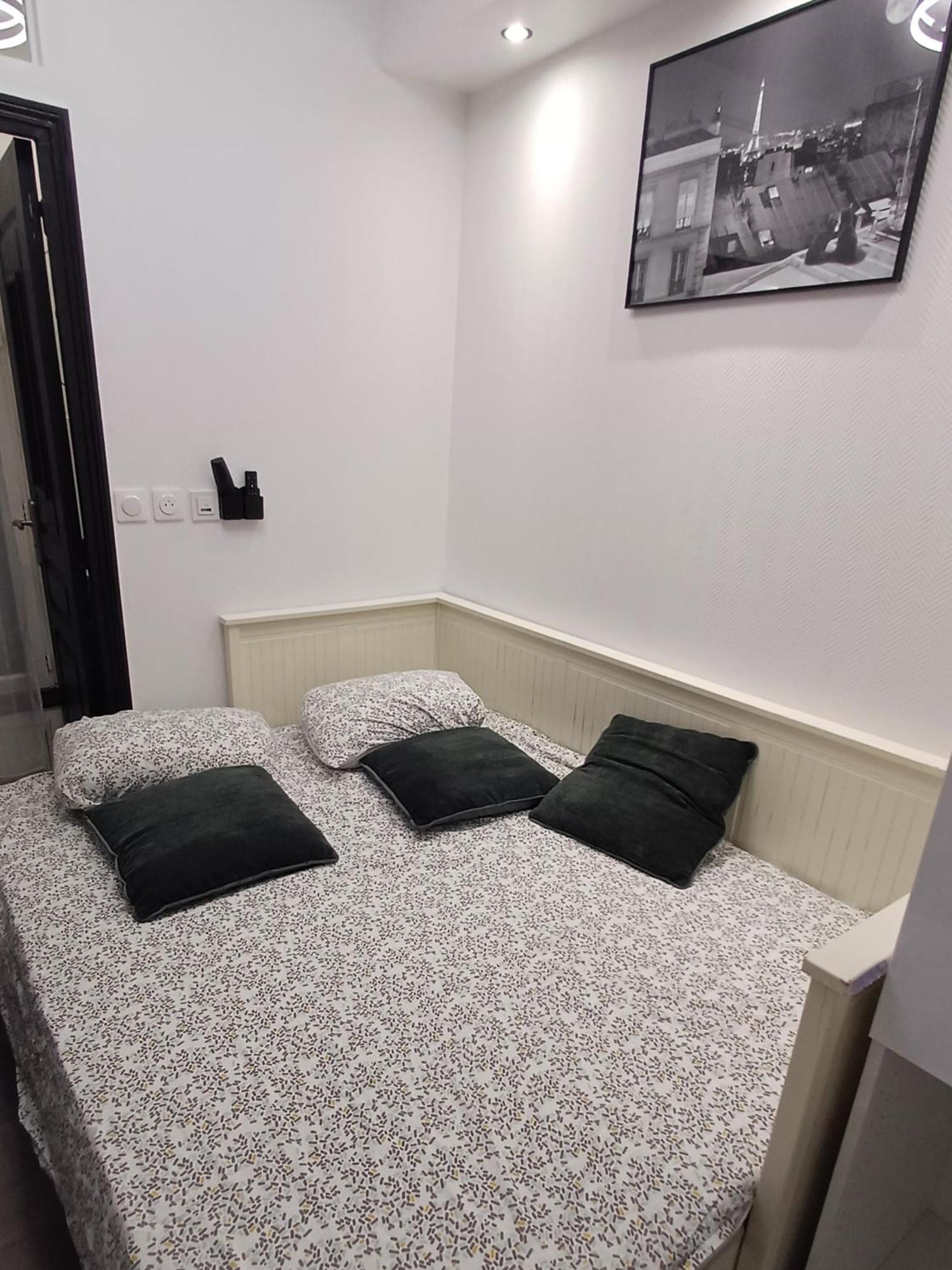 Bright Small Studio Paris Saint Ouen المظهر الخارجي الصورة