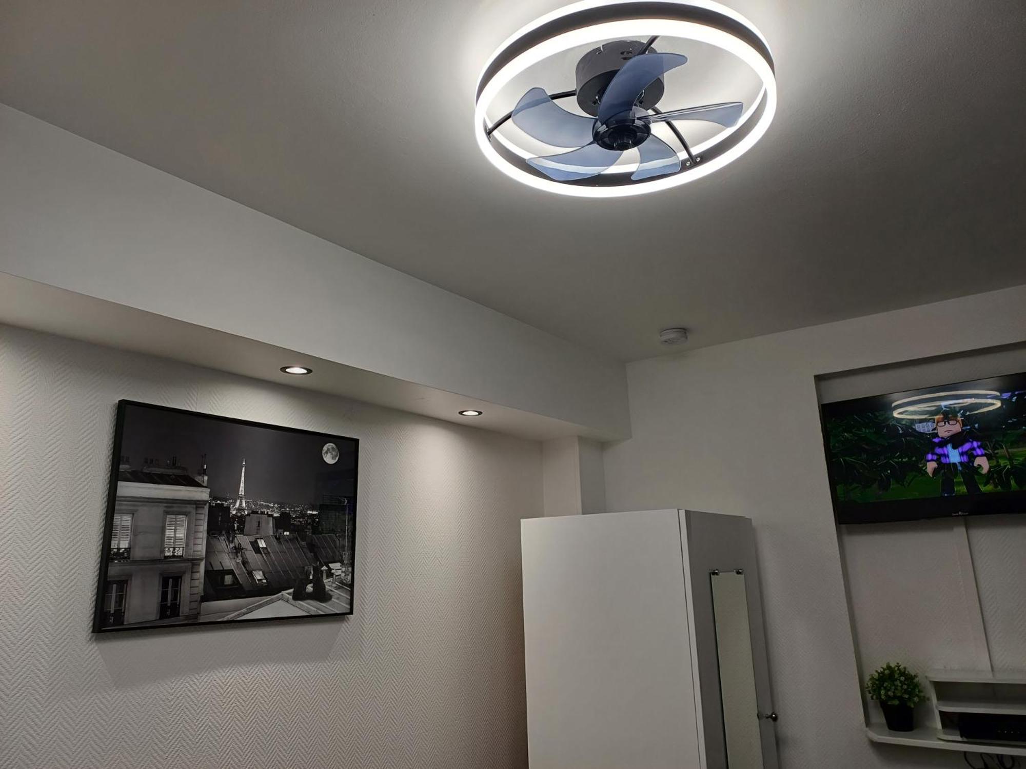 Bright Small Studio Paris Saint Ouen المظهر الخارجي الصورة